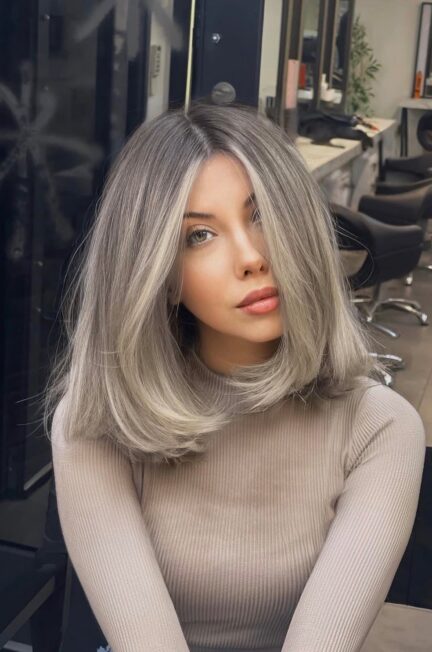 Модні стрижки 2026, які візуально роблять волосся густішим